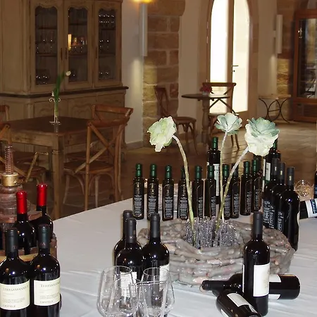 Masseria Terra Dei Padri 4* Campi Salentina