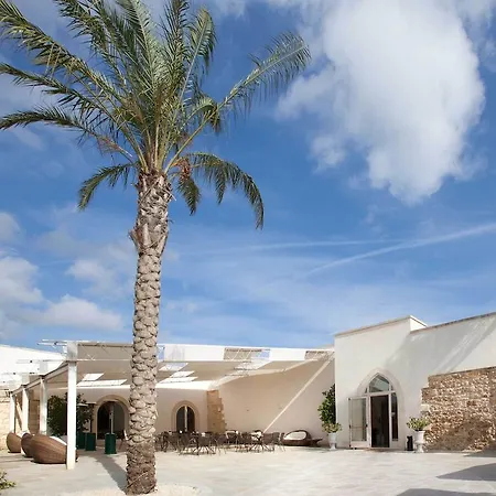 Szálloda Masseria Terra Dei Padri 4*