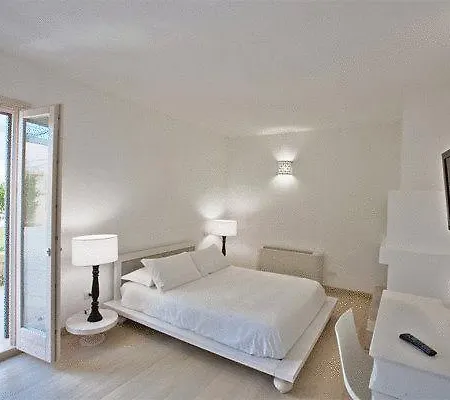 Hotel Masseria Terra Dei Padri