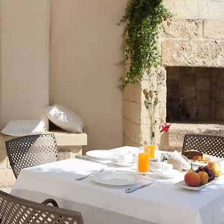 Masseria Terra Dei Padri 4* Campi Salentina